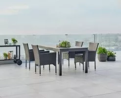 JUTLANDIA VATTRUP L206/319 Bord Svart + 4 AIDT Stol Svart -butiken JUTLANDIA 178436