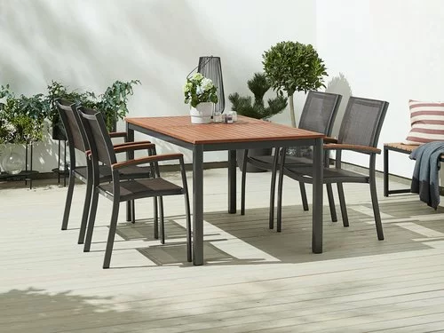 JUTLANDIA YTTRUP L150 Bord Hårdträ + 4 MADERNE Stapelstol Grå 3 JUTLANDIA YTTRUP L150 Bord Hårdträ + 4 MADERNE Stapelstol Grå