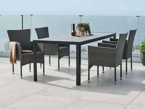 JUTLANDIA PINDSTRUP L205 Bord Grå + 4 AIDT Stol Grå 3 JUTLANDIA PINDSTRUP L205 Bord Grå + 4 AIDT Stol Grå