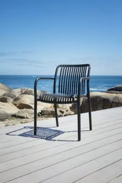 Stapelstol NABBEN Svart 12 Stapelstol NABBEN Svart -butiken JUTLANDIA 201316