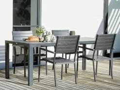 JUTLANDIA MADERUP L205 Bord Svart + 4 PADHOLM Stapelstol Svart