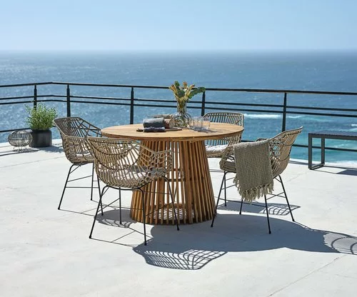 HOLTE Ø120 Bord Hårdträ + 4 ILDERHUSE Stol Natur 5 HOLTE Ø120 Bord Hårdträ + 4 ILDERHUSE Stol Natur - Bild 3