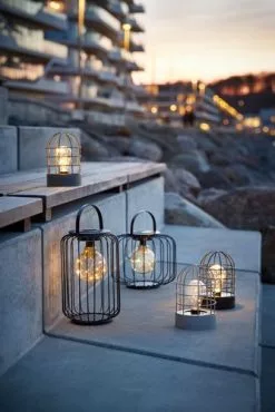 Solcellslampa SANDLO Ø12xH19 Osort. 14 Solcellslampa SANDLO Ø12xH19 Osort. -butiken JUTLANDIA 202081