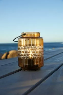 Batterilampa SOLSANDBIE Ø12xH17 Gul 9 Batterilampa SOLSANDBIE Ø12xH17 Gul -butiken JUTLANDIA 203917